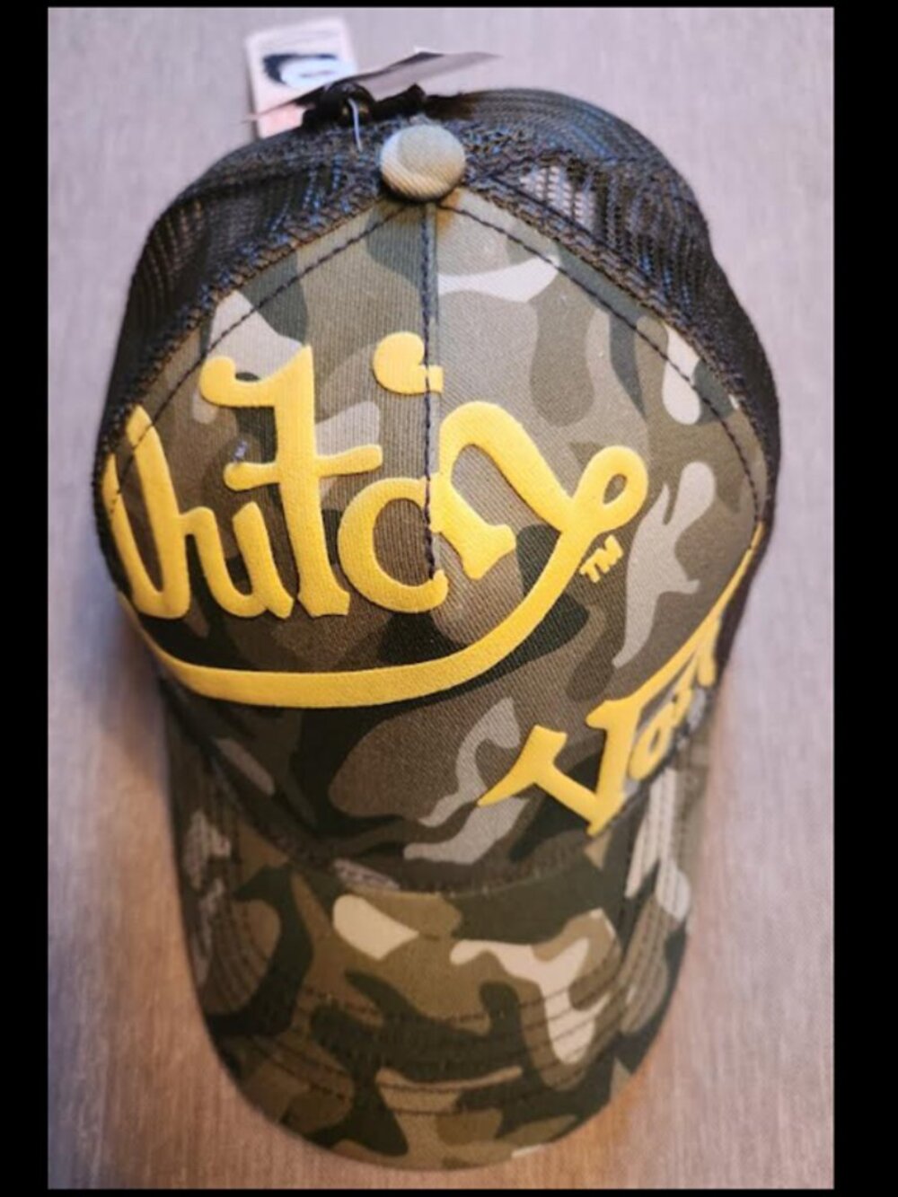Von Dutch - "Camo" Trucker Cap -Snapback One Size
